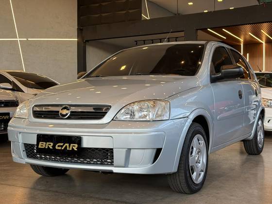 CHEVROLET CORSA 1.4 MPFI MAXX 8V FLEX 4P MANUAL CHEVROLET CORSA 1.4 MPFI MAXX 8V FLEX 4P MANUAL